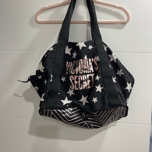 Victoria Secret Beach Bag or used it anytime - Picture 4 of 5